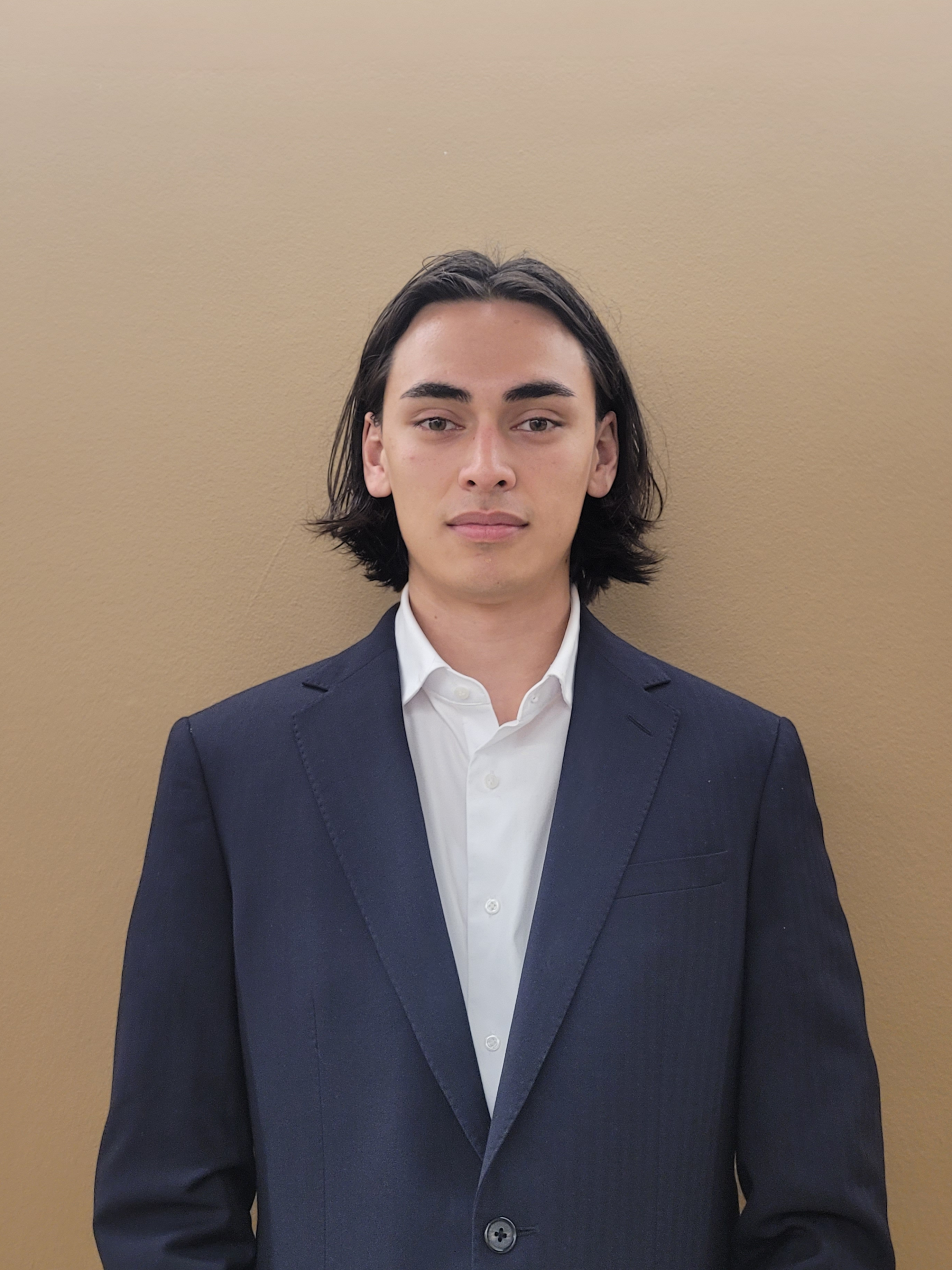Qomply Intern Max Wadsworth