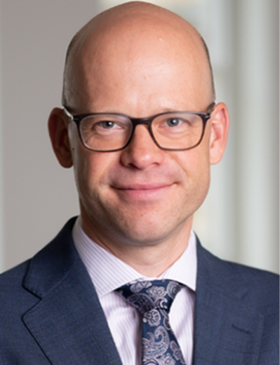 Roundtable Headshot Ab 2
